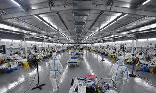 Bộ trưởng Y tế chỉ đạo cấp nóng 'vũ khí' cho bác sĩ diệt COVID-19