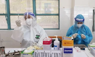TPHCM sẵn sàng chi viện nhân lực tiêm vắc xin tại các tỉnh đang bùng dịch