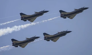 Trung Quốc điều máy bay vượt đường trung tuyến sau khi cảnh báo bà Thái Anh Văn