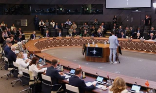 Hội nghị các bộ trưởng quốc phòng NATO diễn ra tại Brussels ngày 16/6. (Ảnh: Reuters)