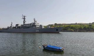 Tàu Hải quân Nga Perekop cập cảng Havana ngày 11/7. (Ảnh: CNN)