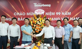 Trung ương Đoàn thăm, chúc mừng Báo Tiền Phong nhân Ngày Báo chí cách mạng Việt Nam 21/6
