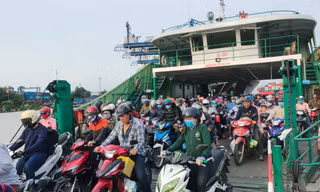 Phà Cát Lái sẽ tạm dừng hoạt động 15 ngày để phòng chống dịch COVID-19.