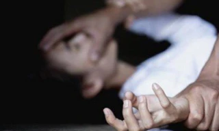 Nữ giáo viên ngoại quốc tố bị tấn công tình dục