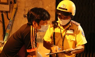 Xuyên đêm theo chân lực lượng 363 chống tội phạm mùa dịch COVID-19