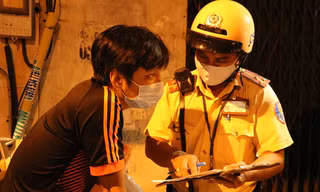 Xuyên đêm theo chân lực lượng 363 chống tội phạm mùa dịch COVID-19