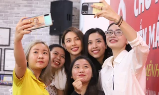 Những hình ảnh ấn tượng tại ngày hội Chủ nhật Đỏ ở TPHCM