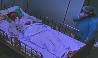 Bệnh nhân thuê chuyên cơ từ Anh về Việt Nam đã âm tính với SARS-CoV-2