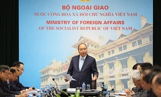 Thủ tướng làm việc với Bộ Ngoại giao về công tác chuẩn bị cho thượng đỉnh Mỹ- Triều lần 2 tại Hà Nội. Ảnh: Như Ý