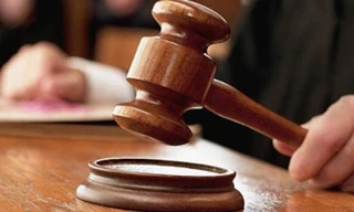 Tòa án Anh tuyên án ba kẻ buôn bán người Việt từ Pháp vào Anh.