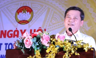Viện trưởng VKSND tối cao Lê Minh Trí dự ngày hội Đại đoàn kết toàn dân tộc 