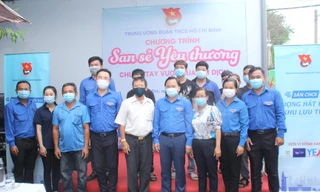 T.Ư Đoàn tiếp sức, chia sẻ yêu thương với người dân ảnh hưởng dịch bệnh ở TP Thủ Đức