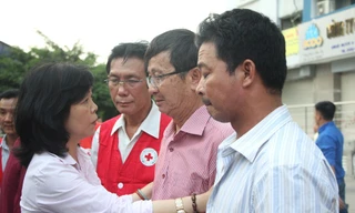 Hội Chữ thập đỏ cứu trợ khẩn cấp người dân thiệt hại trong vụ cháy 