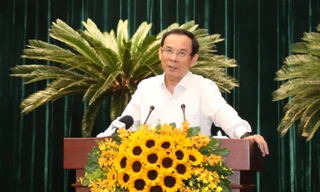 Bí thư TPHCM: Quan tâm phát triển đội ngũ cán bộ nữ các cấp 