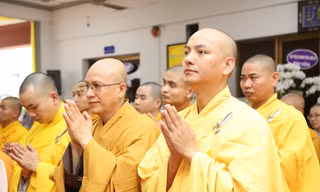Tiễn đưa Hòa thượng Thích Huệ Trí