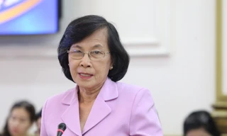 Đề xuất giao quyền chủ động về bộ máy, biên chế và thu nhập tăng thêm cho TPHCM 