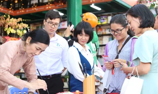 Đường sách Thủ Đức trình làng