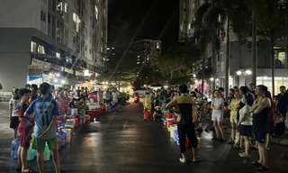 Không để tái diễn cảnh xếp hàng lấy nước; tìm giải pháp đưa nước sạch từ đất liền ra xã đảo