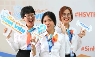 Triển lãm 'Dệt nên những ước mơ cho đời' mở màn Đại hội Hội Sinh viên TPHCM 