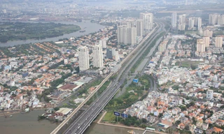 Ngắm Sài Gòn từ đài quan sát cao nhất Đông Nam Á