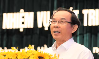 Bí thư Thành ủy TPHCM nói về cán bộ ‘ngại ngần, băn khoăn’ khi ký hồ sơ