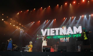 Ca sỹ đạt giải Grammy trình diễn ca khúc viết riêng cho 'Hò dô 2019' tại TP.HCM