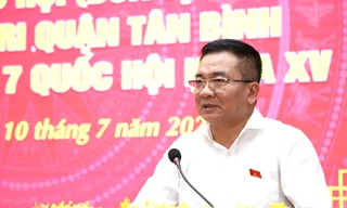 'Ông bà để lại 10.000m2 đất nhưng vẫn phải kiếm cơm qua ngày'