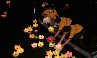 Hình ảnh tưởng niệm nạn nhân COVID-19 tại TPHCM