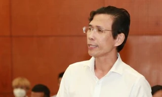 Cách tất cả các chức vụ trong Đảng đối với Trưởng ban Quản lý Khu Công nghệ cao TPHCM