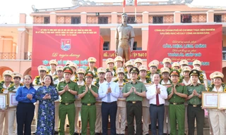  Tuyên dương 75 tập thể, cá nhân tiêu biểu thực hiện 6 điều Bác Hồ dạy CAND