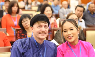 Chia sẻ xúc động của kiều bào tại chương trình họp mặt với lãnh đạo TPHCM