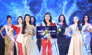 Nữ sinh khoa Luật gây ấn tượng khi thi ứng xử 'gen Z sơ hở là đi chữa lành'