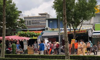 Mô tô phân khối lớn đâm chết người qua đường trên vạch ưu tiên đi bộ 