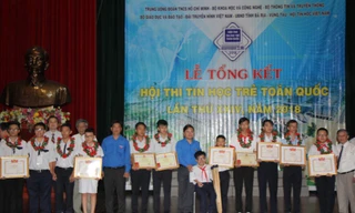 Trao thưởng Hội thi Tin học trẻ toàn quốc năm 2018
