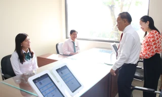 Chỉ đạo mới của Chủ tịch UBND TP.HCM về tinh gọn bộ máy