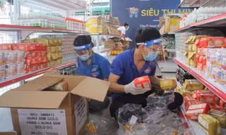 'Siêu thị mini 0 đồng' bán online, chuyển hàng tận tay sinh viên ký túc xá đại học TPHCM