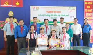 Thành Đoàn TPHCM tuyên dương 48 Liên đội trưởng tiêu biểu toàn thành 