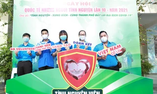 Bạn trẻ TPHCM ôn lại kỷ niệm chống dịch 