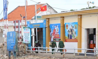 Trao hơn 2,1 triệu lá cờ Tổ quốc đến người dân cả nước