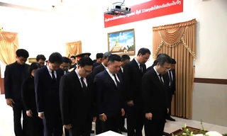 Lãnh đạo TPHCM viếng đồng chí Đại tướng Khamtay Siphandone