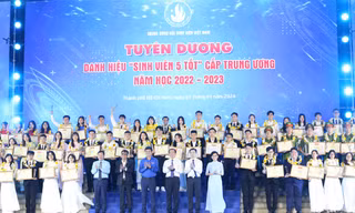 Tuyên dương Sinh viên 5 tốt, Sao tháng Giêng: Viết tiếp những trang sử hào hùng