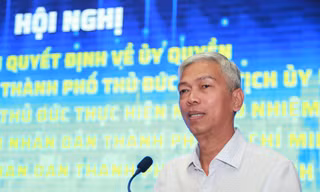 Thủ Đức quá tải, lãnh đạo TPHCM huy động các sở ngành ‘chi viện’