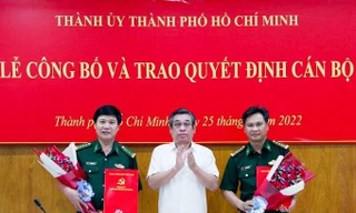 Thành ủy TPHCM công bố quyết định cán bộ