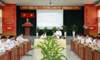 Chủ tịch UBND TPHCM làm việc với huyện Cần Giờ về nhiệm vụ phát triển KT-XH. Ảnh: Ngô Tùng