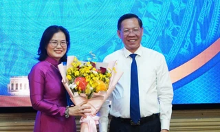 Chủ tịch TPHCM điều động, bổ nhiệm nhiều cán bộ chủ chốt 