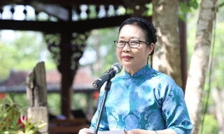 Tâm sự xót xa của nữ giám đốc bảo tàng Áo dài 