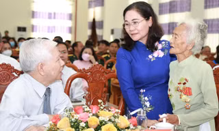 Củ Chi kỷ niệm 55 năm ngày được phong tặng danh hiệu 'Đất thép thành đồng'