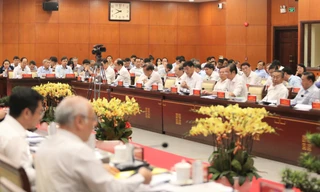 TPHCM tinh giản 10% biên chế viên chức hưởng lương ngân sách