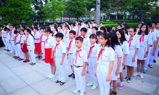 Hành trình 'Măng non sẵn sàng vì biên giới biển, đảo' năm 2017