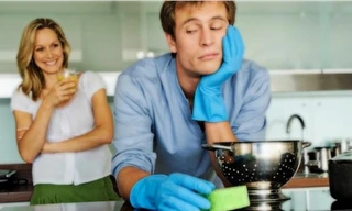 “Lấy thằng cha ấy, coi như có tới hai bà mẹ chồng”